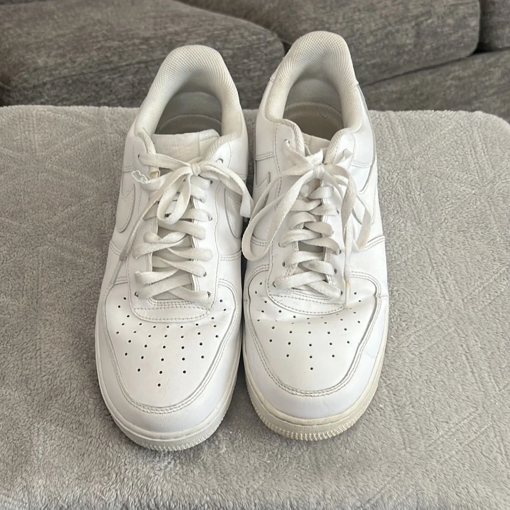 Nike Air Force ones - Picture 2 of 4